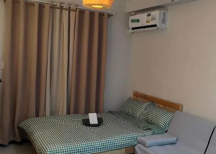 Idanna Staycation Aparthotel